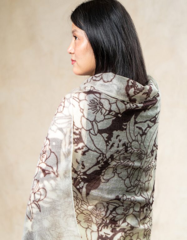 feather light cashmere scarf